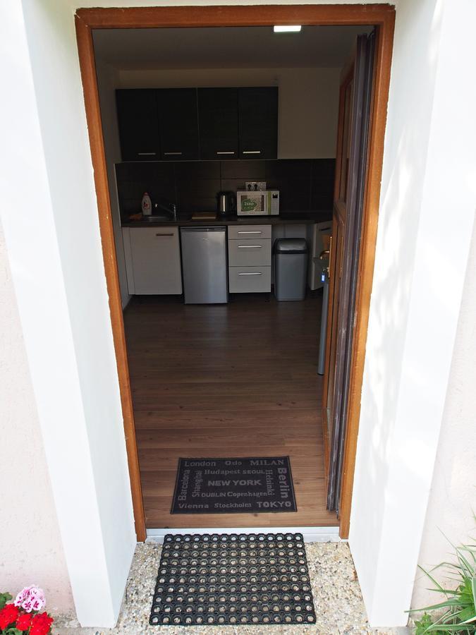 Apartman Ruzak Ruzova Exterior photo