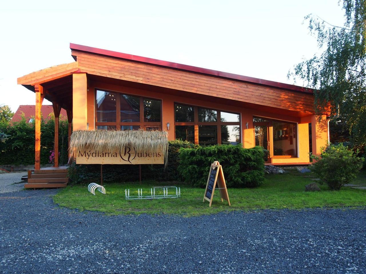 Apartman Ruzak Ruzova Exterior photo